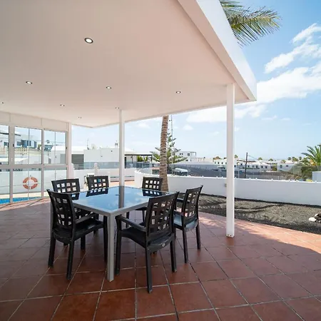Villa La Marina En Puerto Del Carmen فيلة تياس